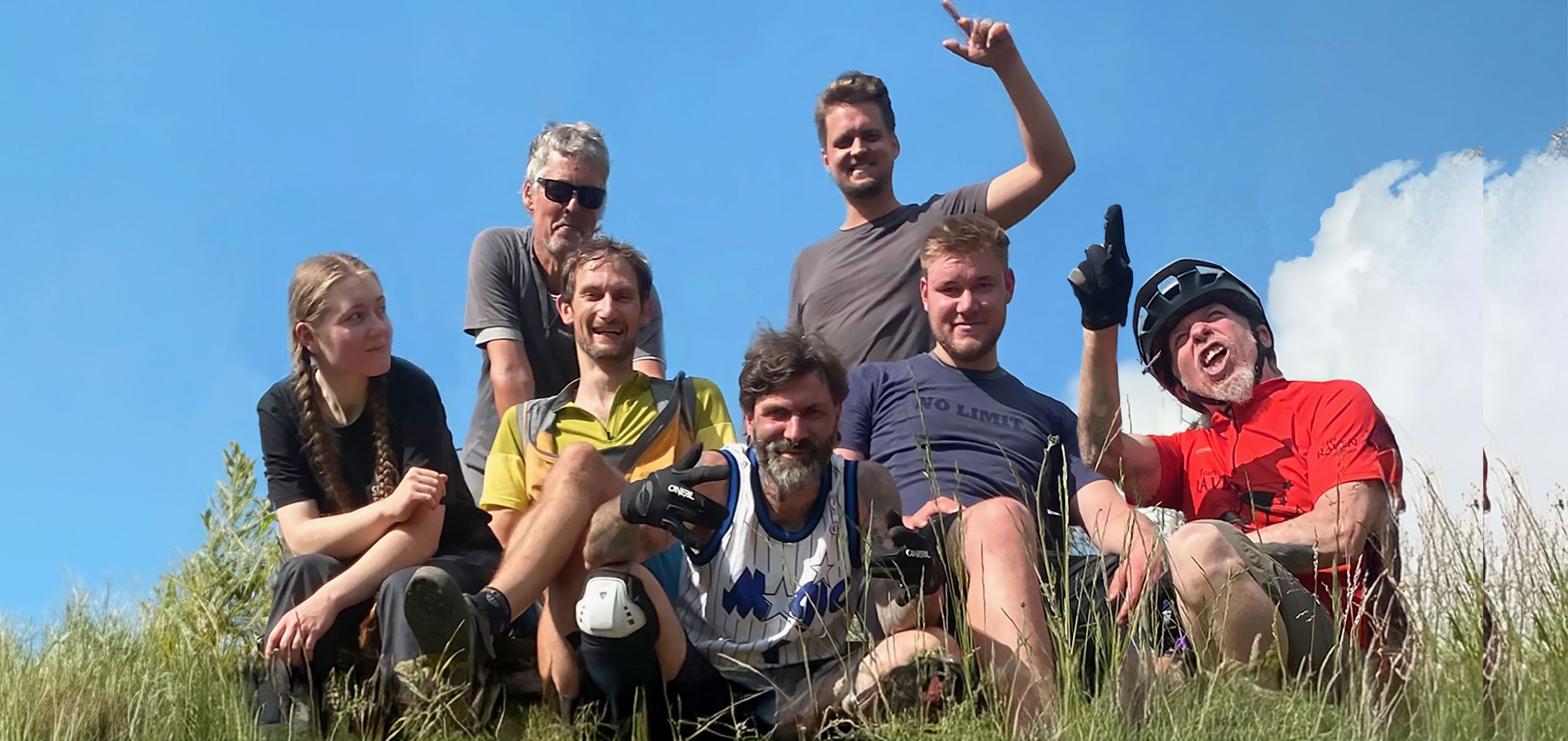 Teambild Teambild auf einer Fahrradtour